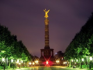 10 Tempat Teramat Menakjubkan yang Ada di Berlin