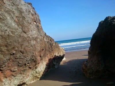Pantai Neam